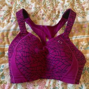 Moving comfort sports bra- adjustable